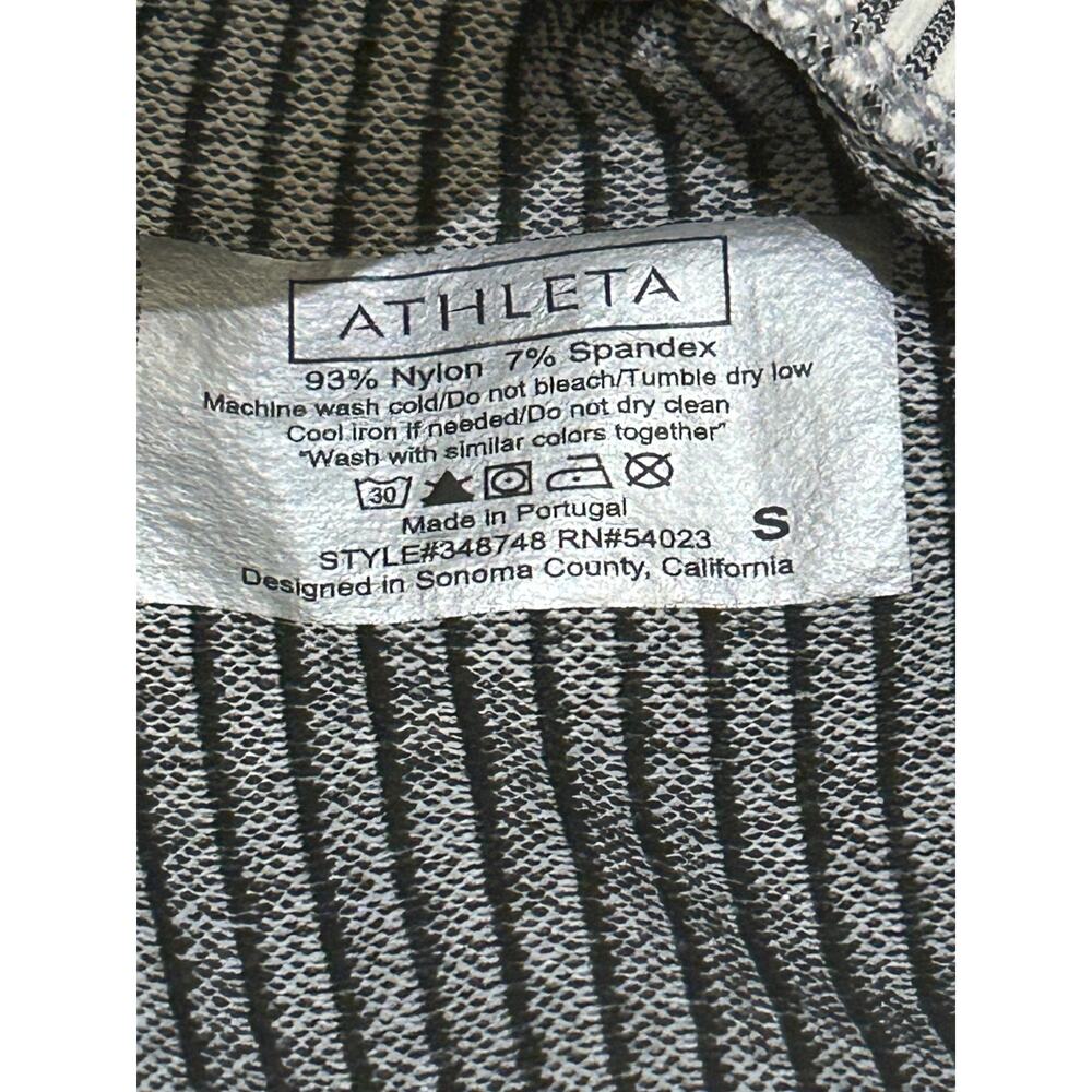 NWT Athleta Flurry Base Layer Turtleneck Light Women's size S - Picture 2 of 7